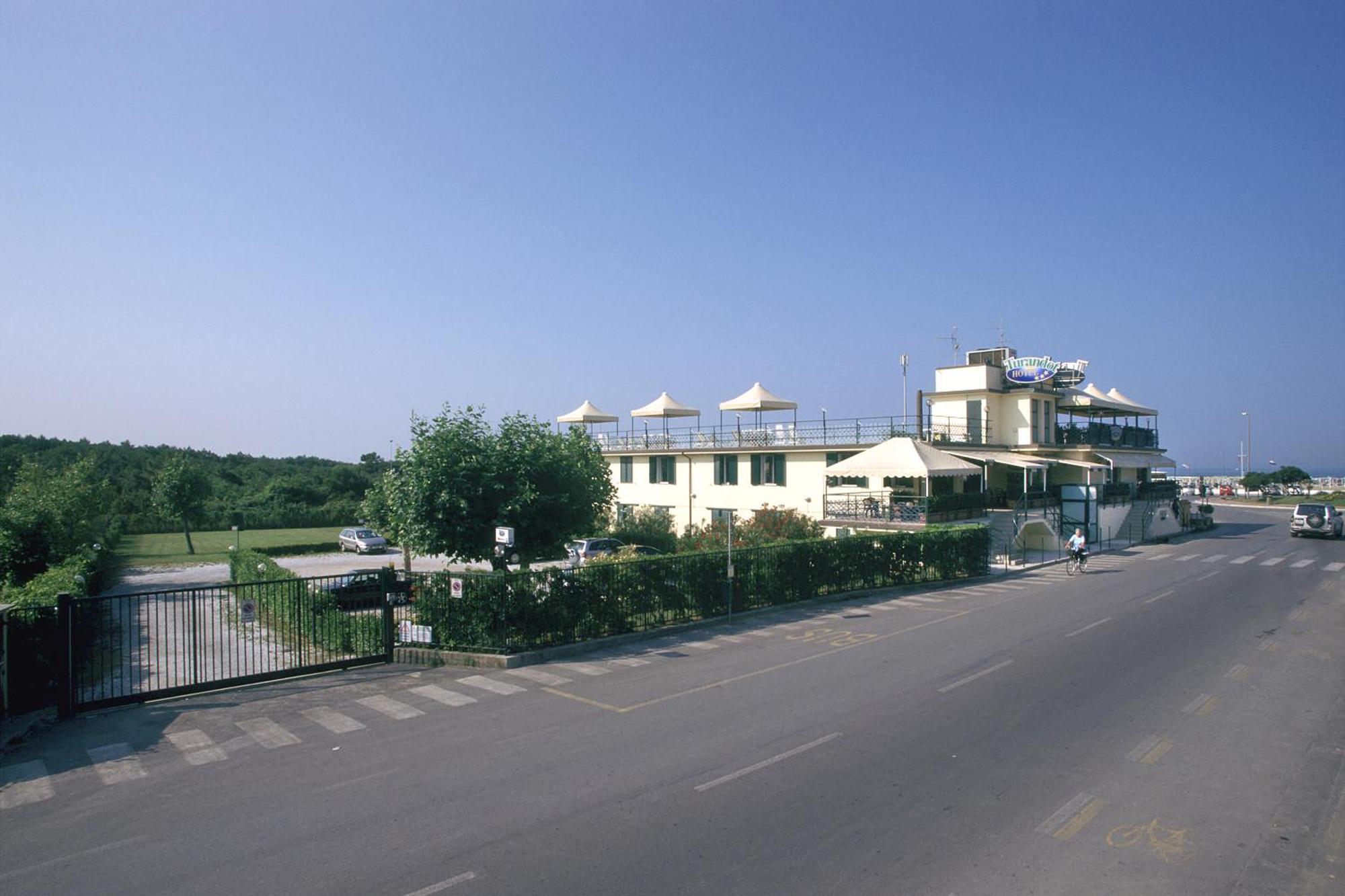 Hotel Turandot Torre del Lago Puccini Εξωτερικό φωτογραφία
